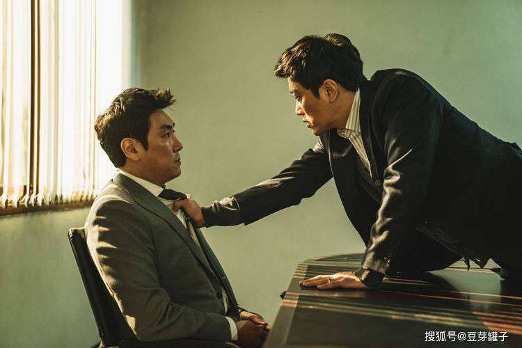 韩国电影黑帮,韩国电影黑帮卧底警察叫什么